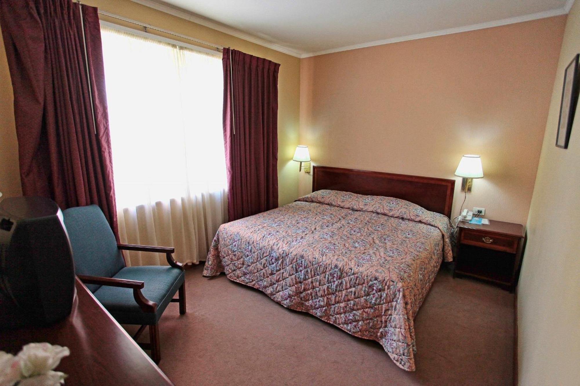 Hotel Regency Korce Esterno foto