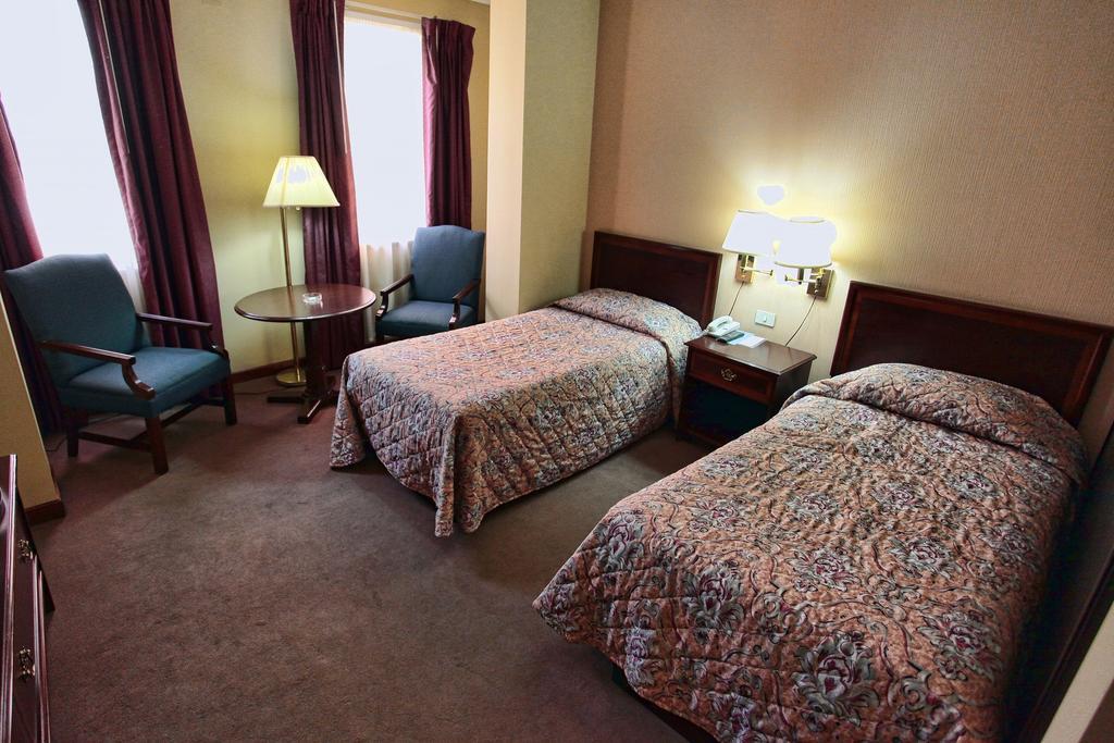 Hotel Regency Korce Esterno foto